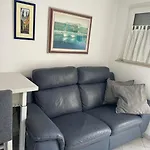 Little Beachouse Prvic Island Σπίτι διακοπών *