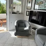 Σπίτι διακοπών Little Beachouse Prvic Island