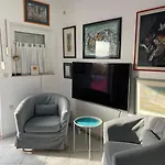 Little Beachouse Prvic Island Σπίτι διακοπών