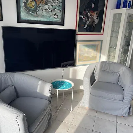 Little Beachouse Prvic Island *