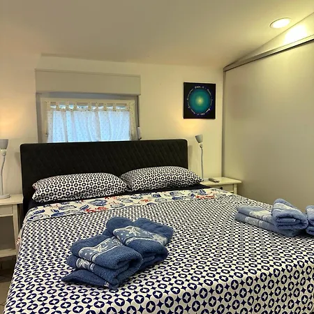 Prázdninový dům Little Beachouse Prvic Island Prvic Sepurine