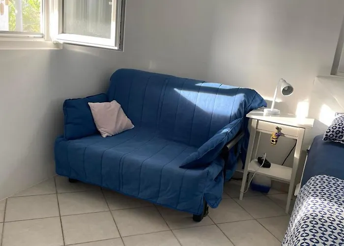 Little Beachouse Prvic Island פרוויץ' שפורינה