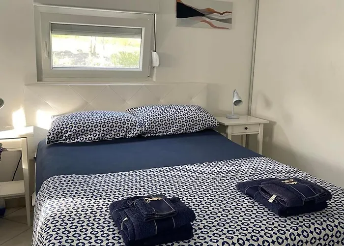 Little Beachouse Prvic Island * פרוויץ' שפורינה